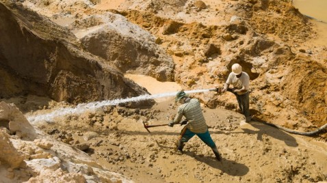 América Latina se suma a la carrera por las tierras raras